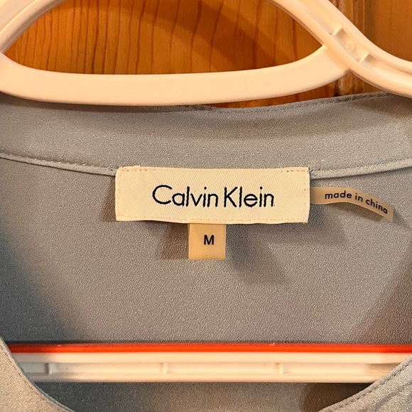 Calvin Klein Light Blue Women Shirt SZ M Silver Buttons Zippers Snap Minimalist - Picture 4 of 16